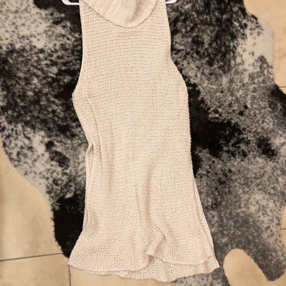 Free People Sleeveless knit turtle neck sweater - Picture 2 of 4